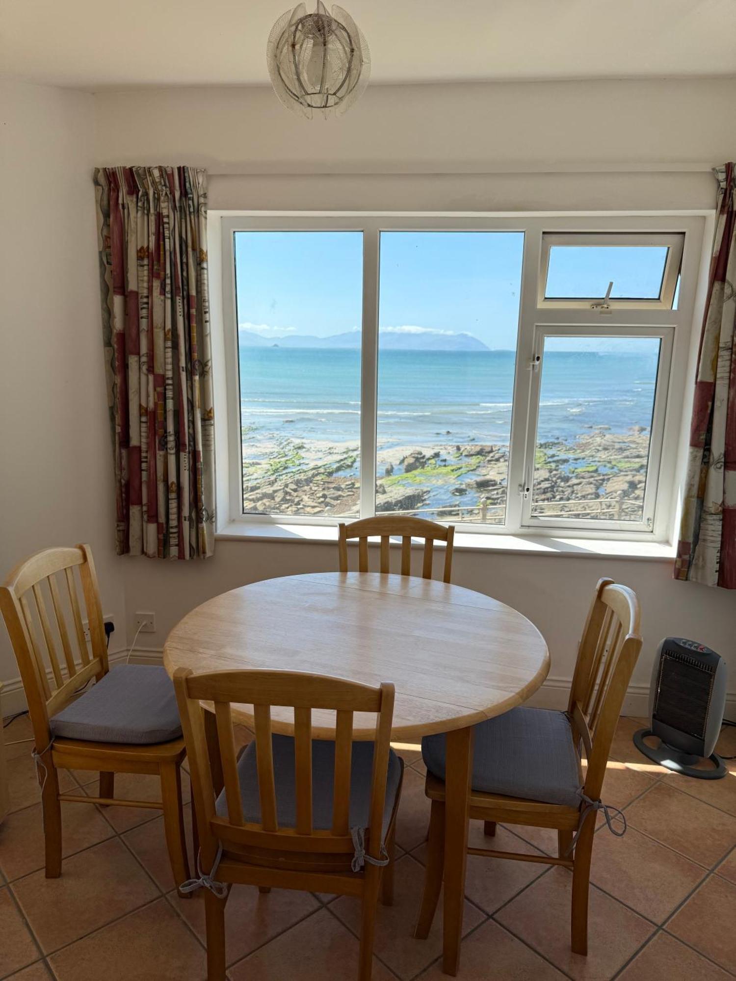 Oneills Apartments Ballyheigue Buitenkant foto