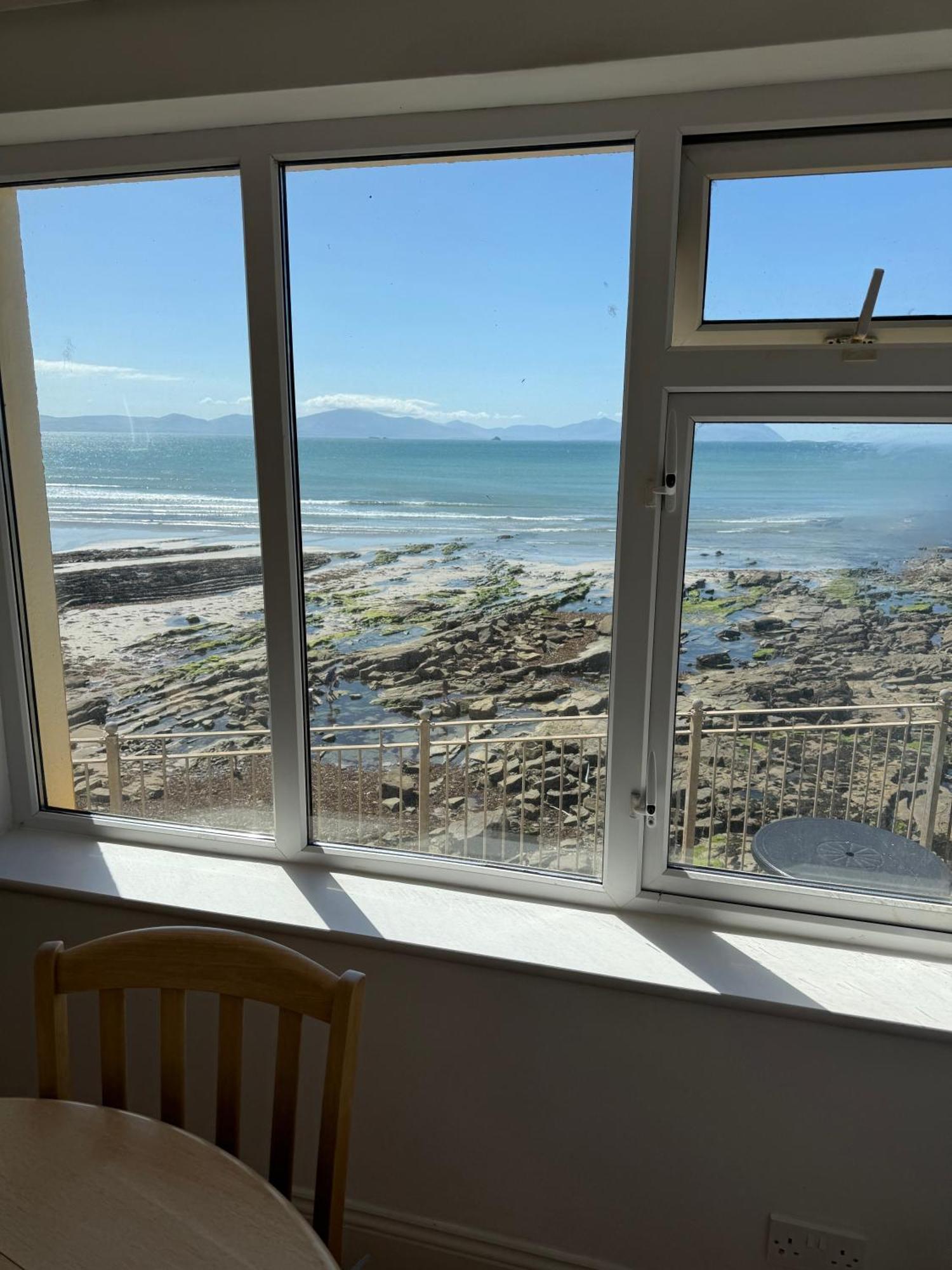 Oneills Apartments Ballyheigue Buitenkant foto