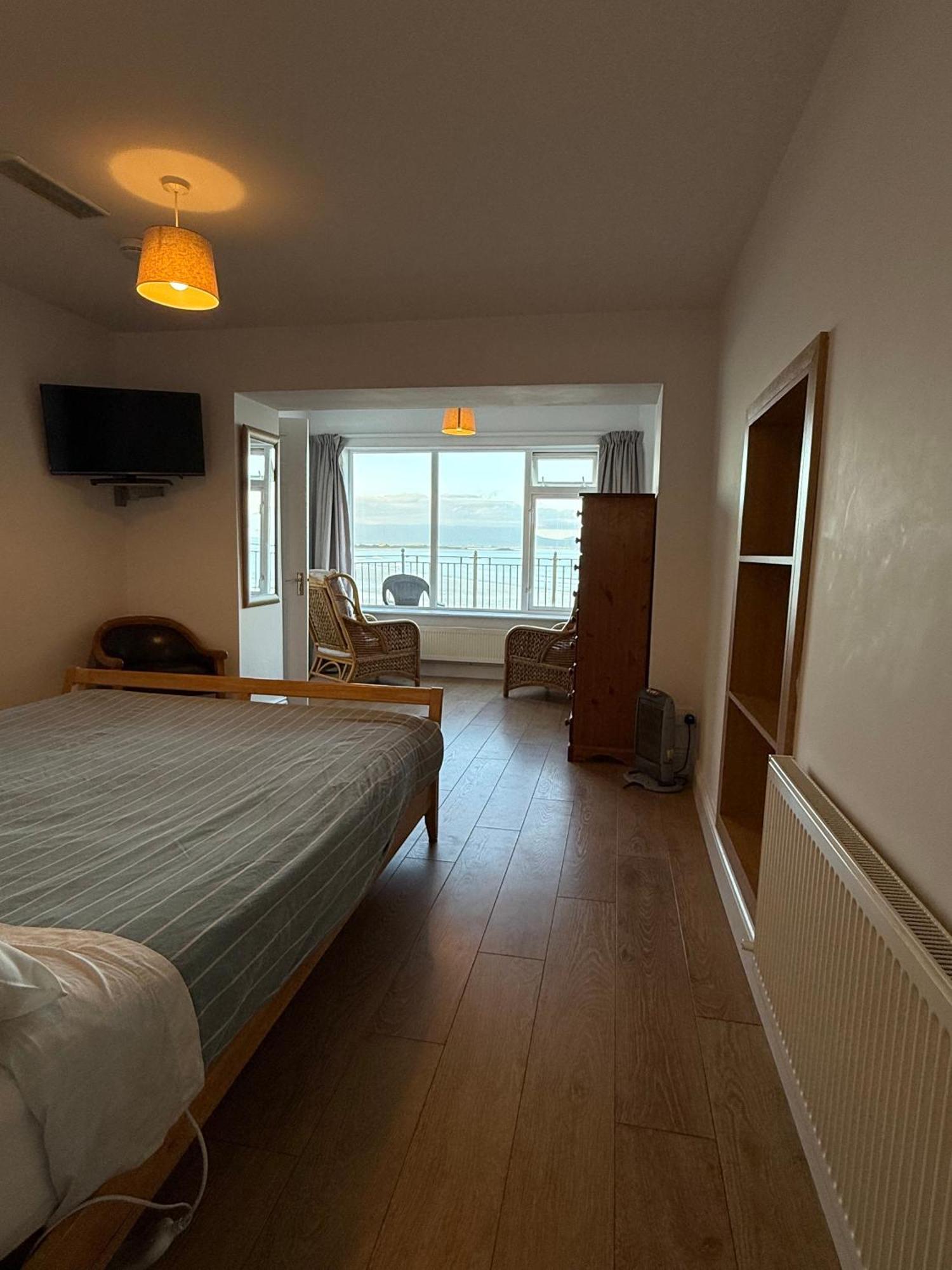 Oneills Apartments Ballyheigue Buitenkant foto